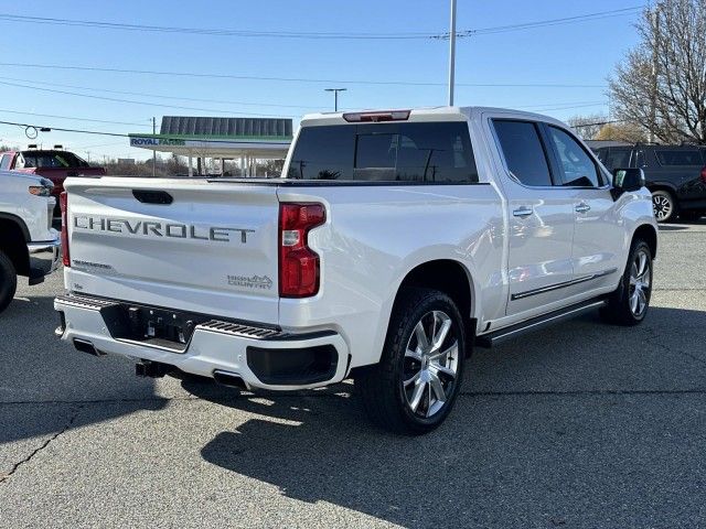 2022 Chevrolet Silverado 1500 High Country