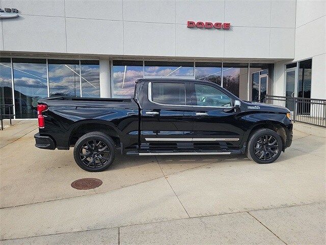 2022 Chevrolet Silverado 1500 High Country