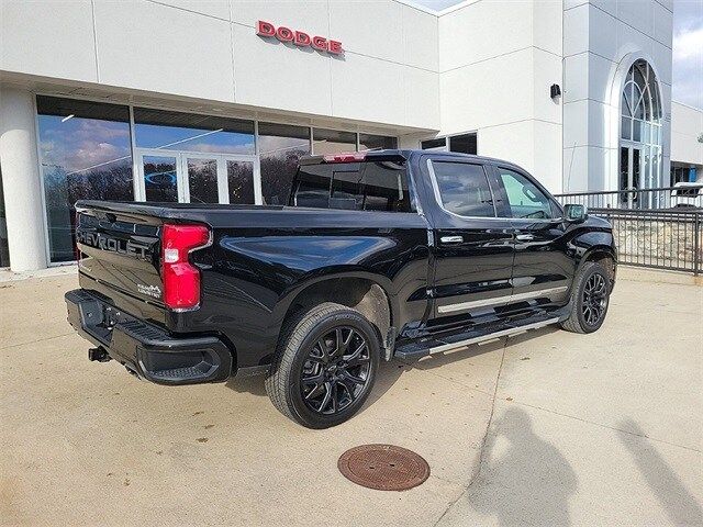 2022 Chevrolet Silverado 1500 High Country