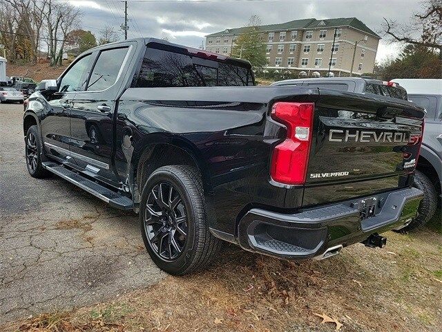 2022 Chevrolet Silverado 1500 High Country