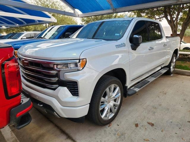 2022 Chevrolet Silverado 1500 High Country