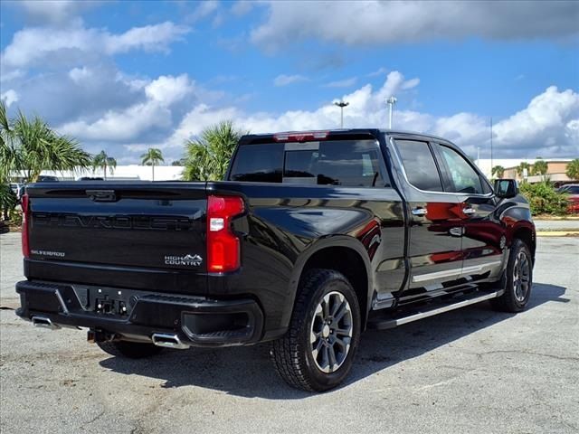 2022 Chevrolet Silverado 1500 High Country