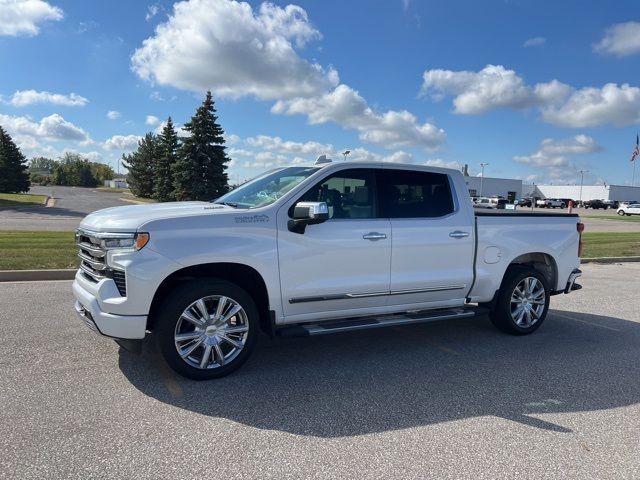 2022 Chevrolet Silverado 1500 High Country