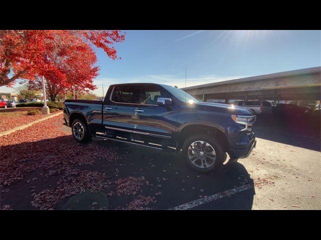 2022 Chevrolet Silverado 1500 High Country