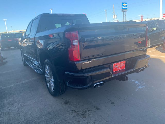 2022 Chevrolet Silverado 1500 High Country