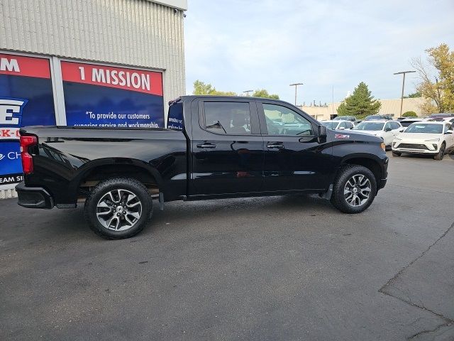 2022 Chevrolet Silverado 1500 RST