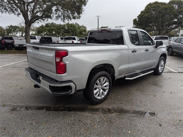 2022 Chevrolet Silverado 1500 LTD Custom