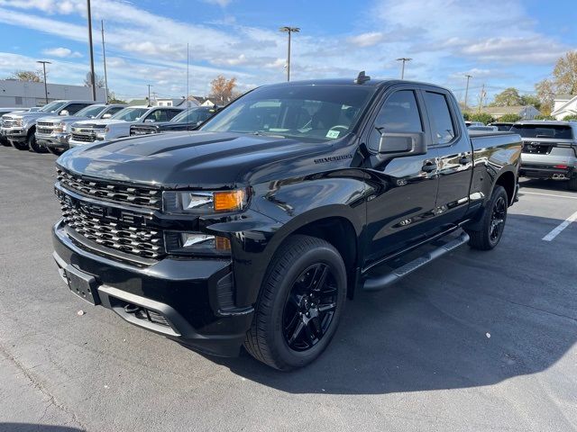 2022 Chevrolet Silverado 1500 LTD Custom