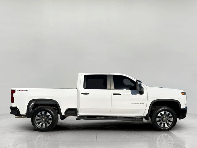 2022 Chevrolet Silverado 2500HD Custom