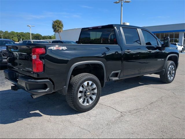 2022 Chevrolet Silverado 2500HD Custom