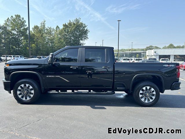 2022 Chevrolet Silverado 2500HD Custom