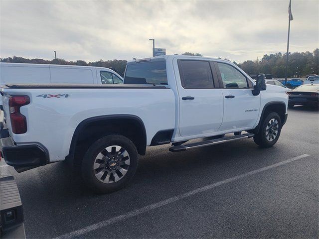 2022 Chevrolet Silverado 2500HD Custom