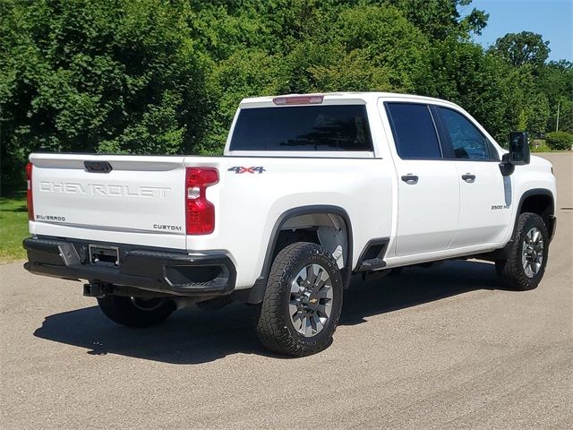 2022 Chevrolet Silverado 2500HD Custom