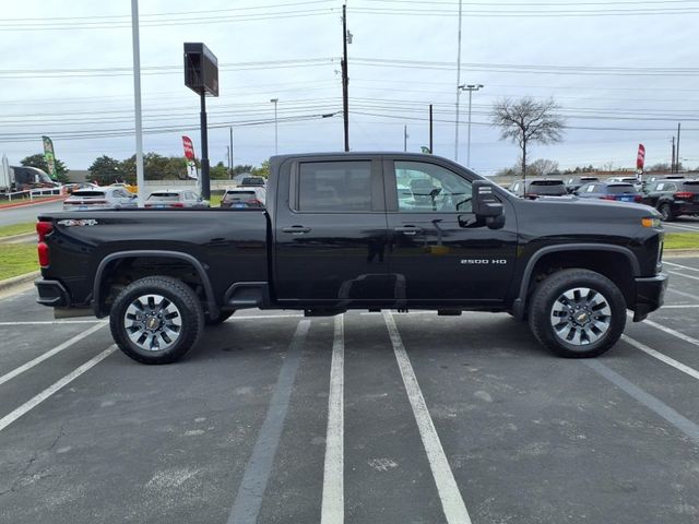 2022 Chevrolet Silverado 2500HD Custom