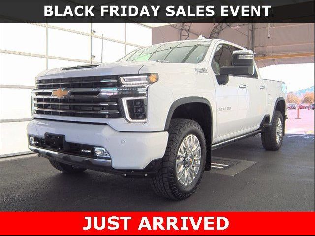 2022 Chevrolet Silverado 2500HD High Country