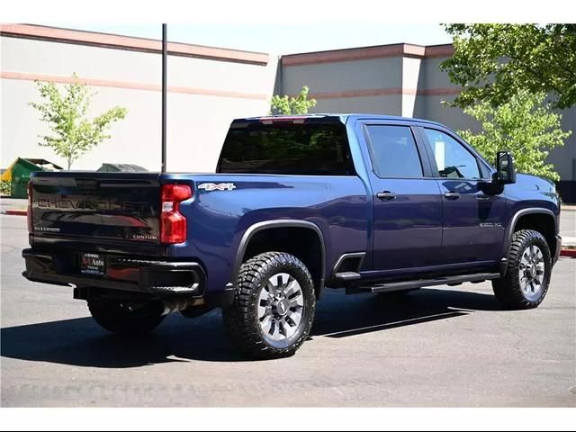 2022 Chevrolet Silverado 2500HD Custom