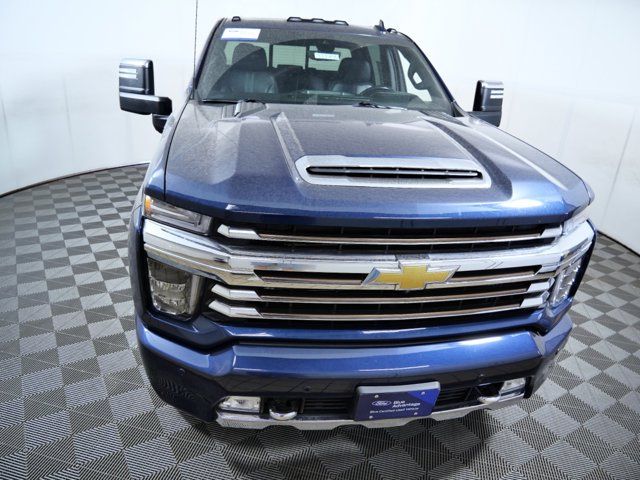 2022 Chevrolet Silverado 3500HD High Country