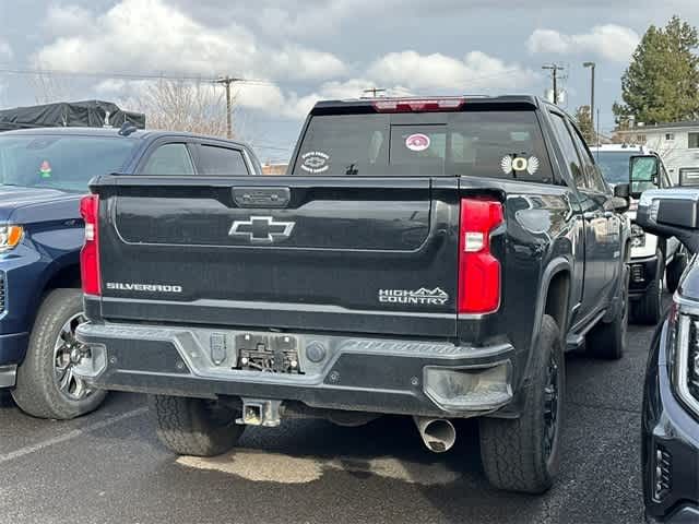 2022 Chevrolet Silverado 3500HD High Country