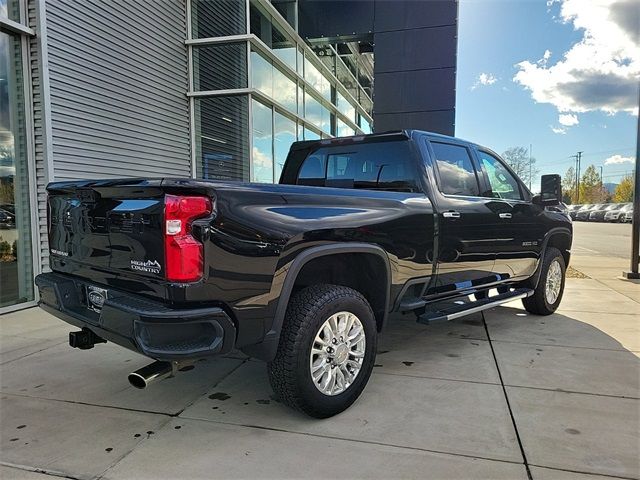 2022 Chevrolet Silverado 3500HD High Country