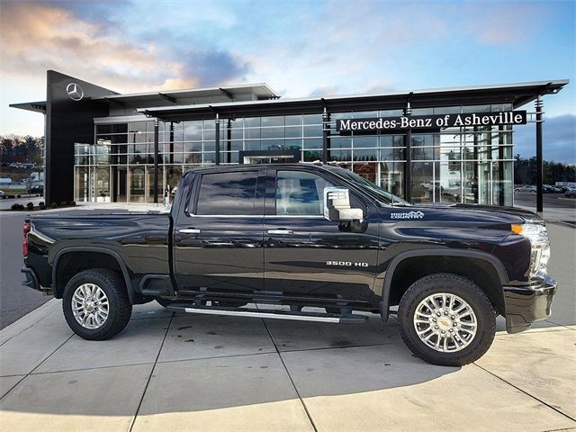 2022 Chevrolet Silverado 3500HD High Country