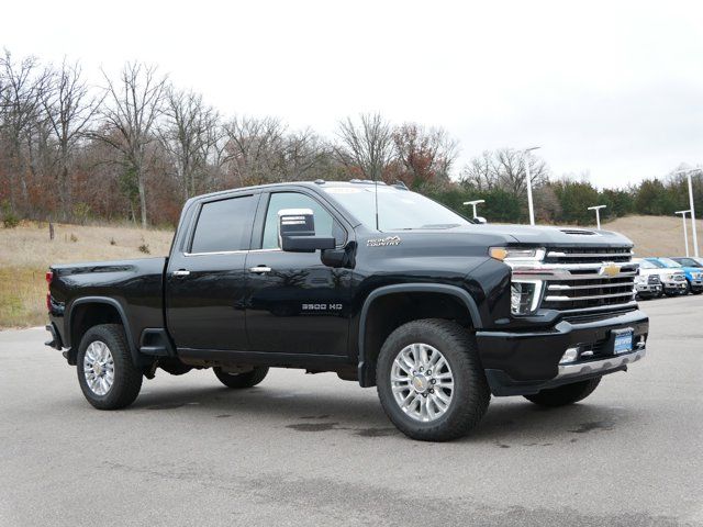 2022 Chevrolet Silverado 3500HD High Country