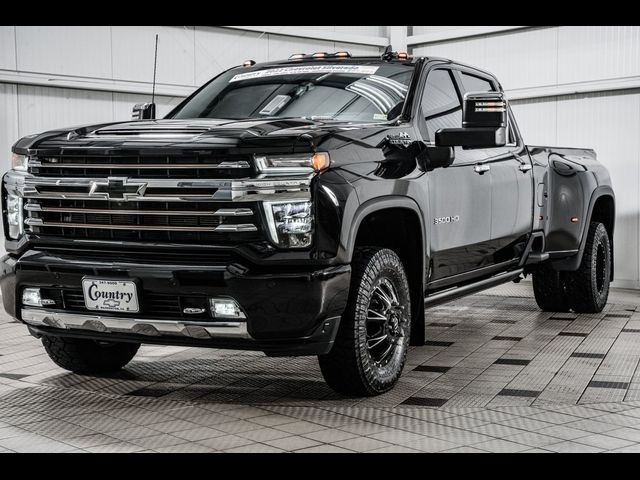 2022 Chevrolet Silverado 3500HD High Country