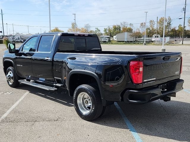 2022 Chevrolet Silverado 3500HD High Country