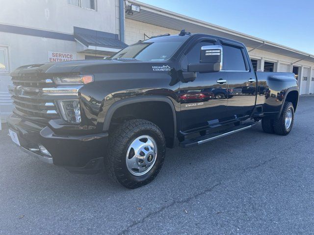 2022 Chevrolet Silverado 3500HD High Country