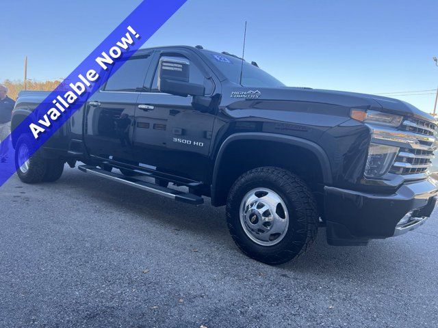 2022 Chevrolet Silverado 3500HD High Country