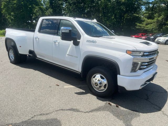2022 Chevrolet Silverado 3500HD High Country