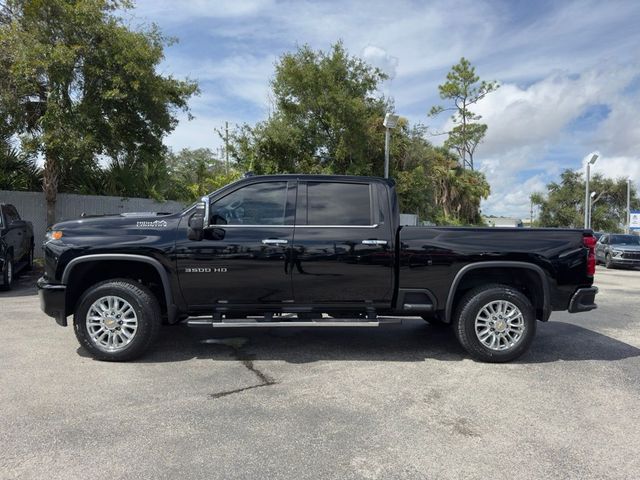 2022 Chevrolet Silverado 3500HD High Country