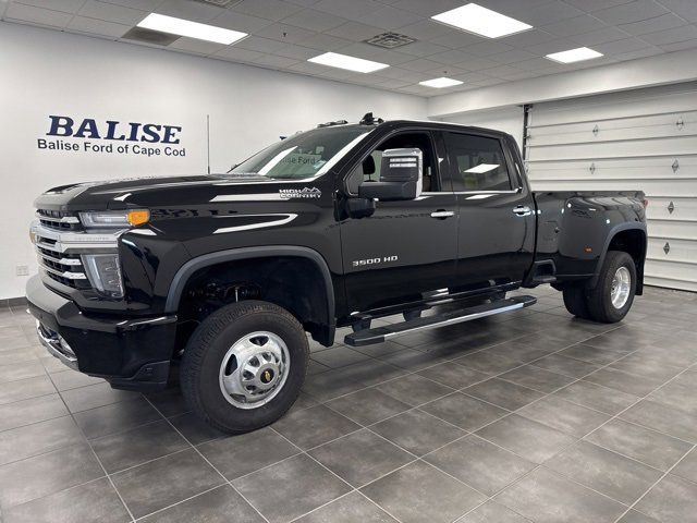 2022 Chevrolet Silverado 3500HD High Country