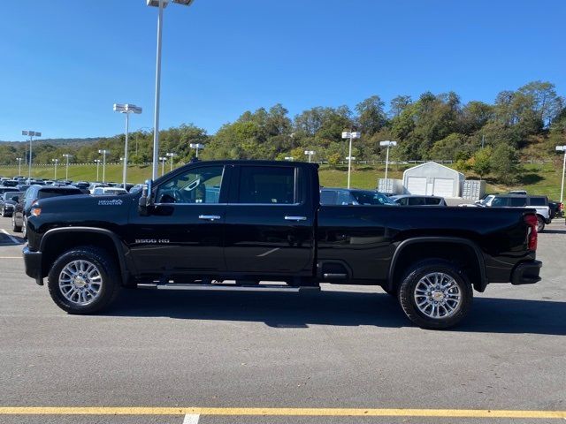 2022 Chevrolet Silverado 3500HD High Country