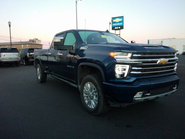 2022 Chevrolet Silverado 3500HD High Country