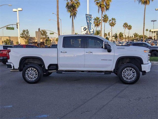 2022 Chevrolet Silverado 3500HD High Country