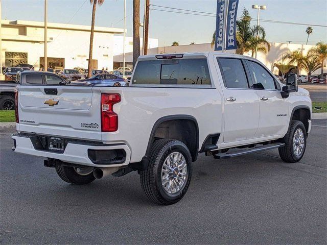 2022 Chevrolet Silverado 3500HD High Country