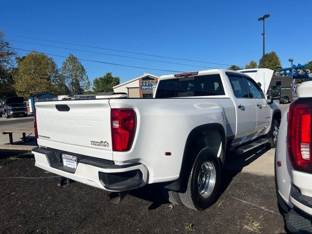 2022 Chevrolet Silverado 3500HD High Country