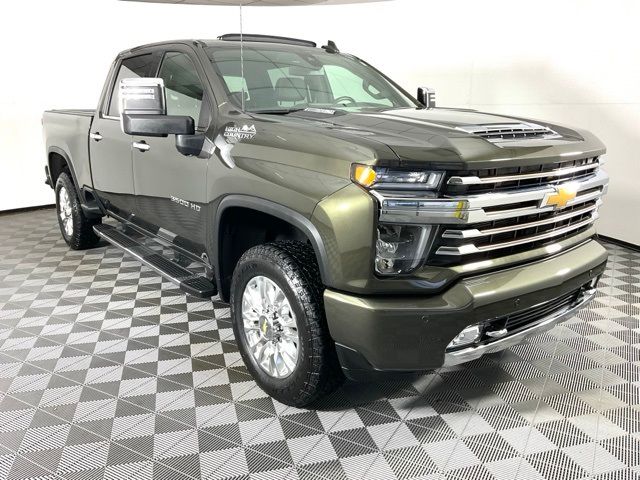 2022 Chevrolet Silverado 3500HD High Country