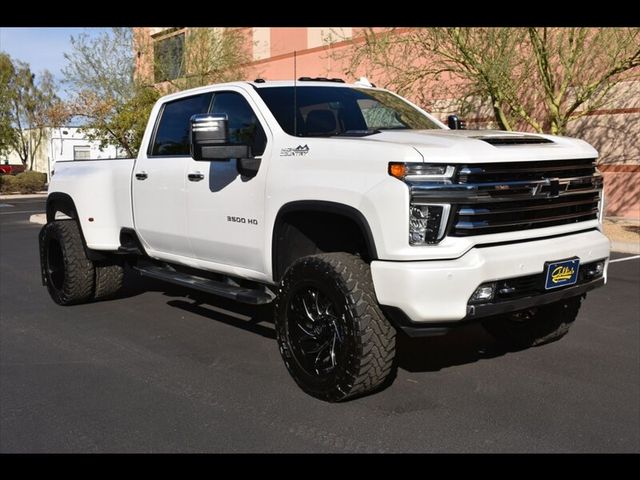 2022 Chevrolet Silverado 3500HD High Country