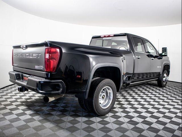 2022 Chevrolet Silverado 3500HD High Country