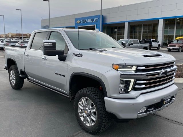 2022 Chevrolet Silverado 3500HD High Country