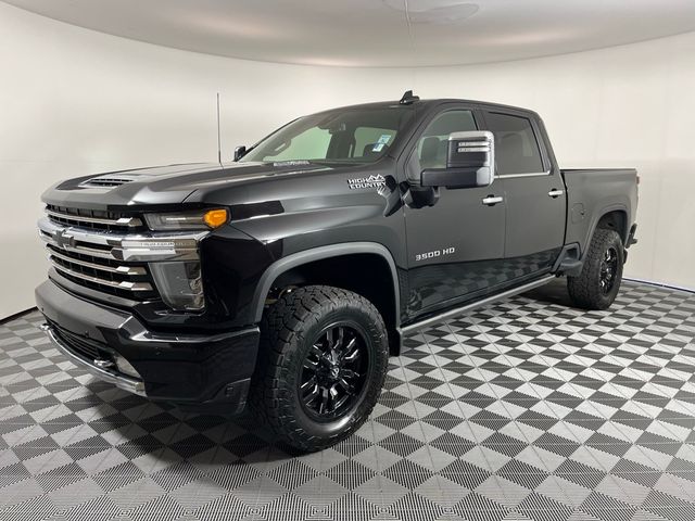 2022 Chevrolet Silverado 3500HD High Country