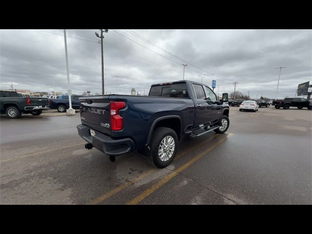 2022 Chevrolet Silverado 3500HD High Country