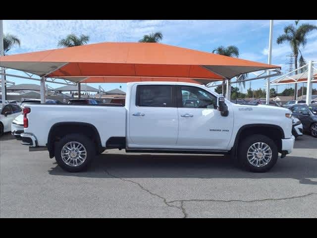 2022 Chevrolet Silverado 3500HD High Country