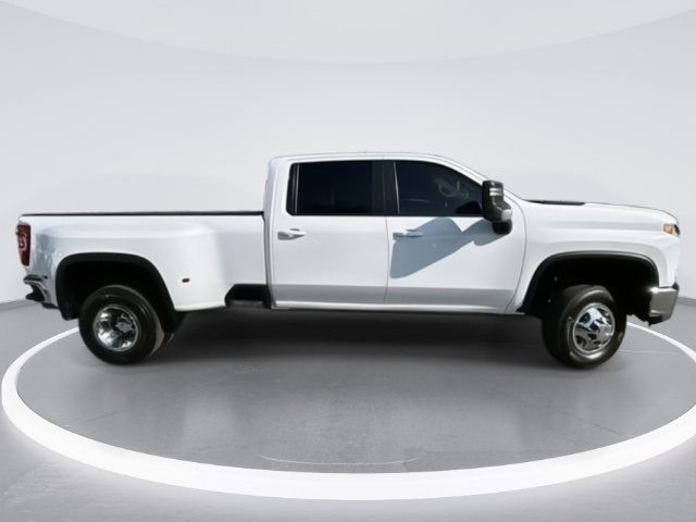 2022 Chevrolet Silverado 3500HD LT