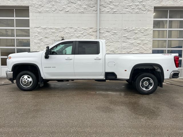 2022 Chevrolet Silverado 3500HD LT