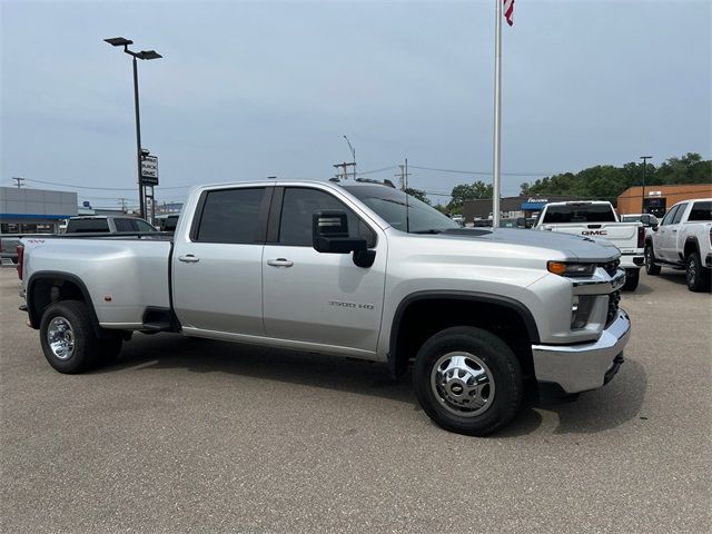 2022 Chevrolet Silverado 3500HD LT