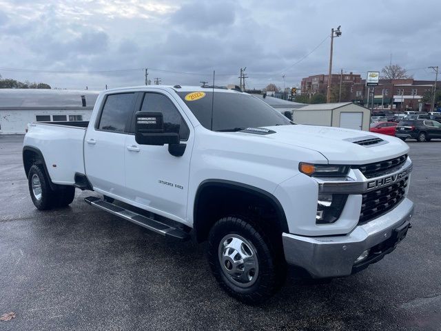 2022 Chevrolet Silverado 3500HD LT