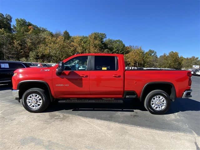 2022 Chevrolet Silverado 3500HD LT