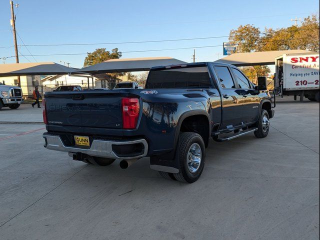 2022 Chevrolet Silverado 3500HD LT